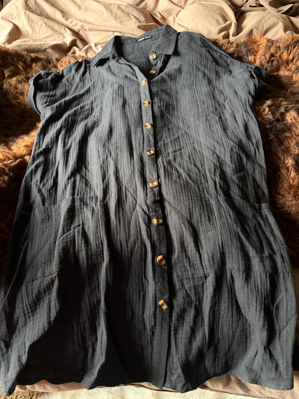 Womens Black Short-Sleeve Button-Down Shirt Dress
